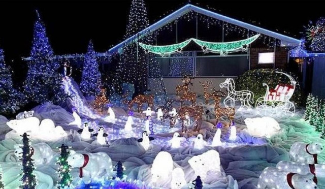 Σπίτι με 50.000 λαμπάκια