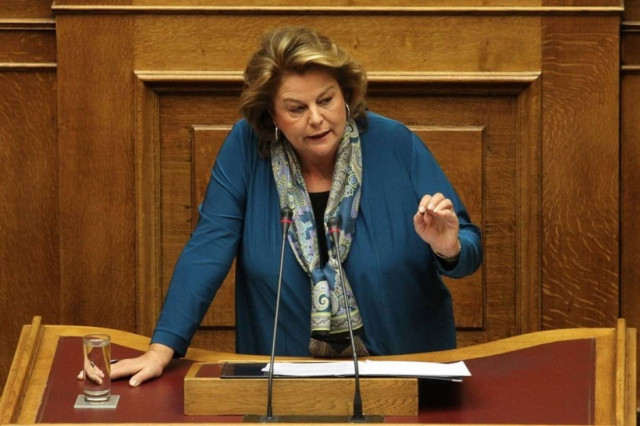 Κατσέλη: Η ύφεση θα ξεπεράσει το 5%