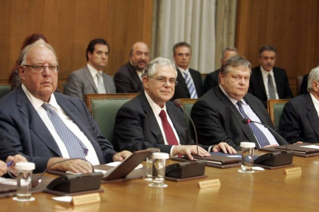 Νομοθετικό έργο μηδέν για την κυβέρνηση Παπαδήμου