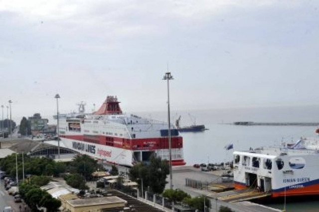 Πήγε να περάσει τα σύνορα με χαρτιά άλλου