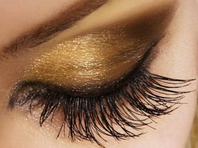 Κάν’το μόνη σου: η χρυσή σκιά