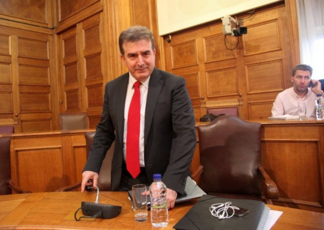 Εν αναμονή μανιφέστου από τον Χρυσοχοΐδη