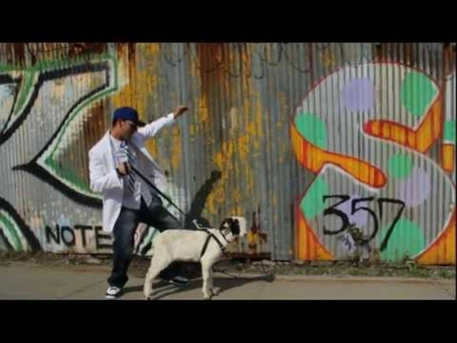 Το τραγούδι που κάνει θραύση  στα πιτσιρίκια