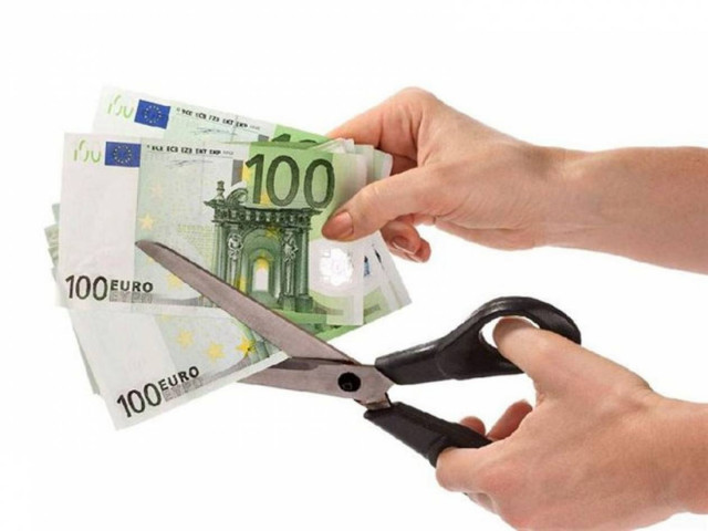 Μαχαίρι σε μισθούς και συντάξεις μέσω εφορίας