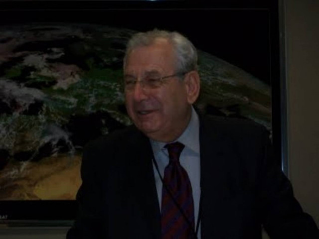 Σαλαβράκος : Η  Ευρώπη ενδέχεται να μπει σε πόλεμο με το Ιράν