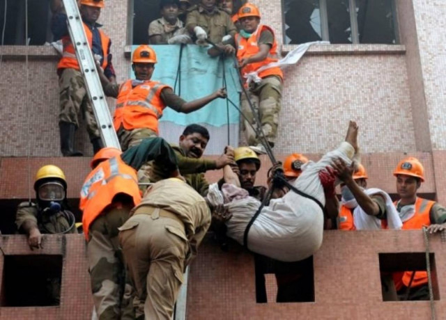 Aυξήθηκε ο αριθμός των νεκρών στην Καλκούτα