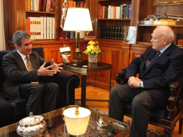 Στο Προεδρικό ο Λοβέρδος στις 14:00