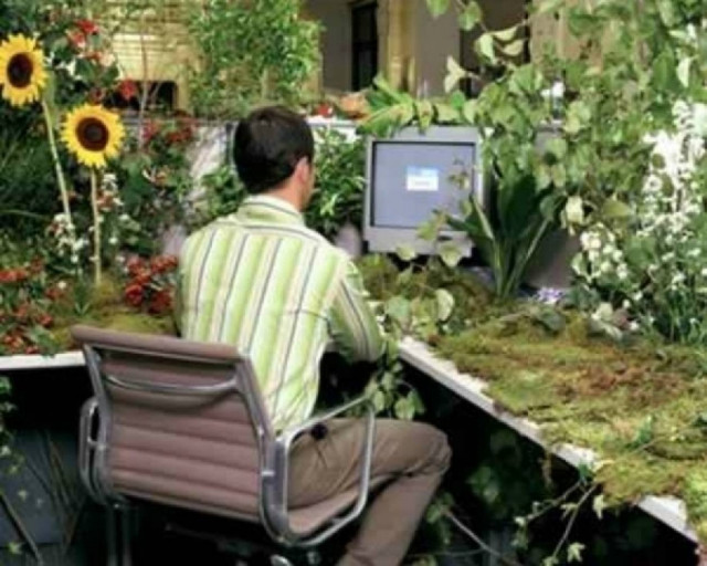 Πώς θα σας φαινόταν αν το γραφείο σας ήταν κάπως έτσι;