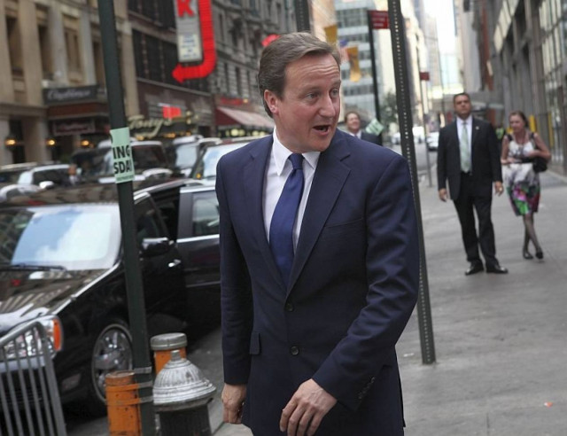 Ντ. Κάμερον: Συμφέρει τη Βρετανία η Ε.Ε.