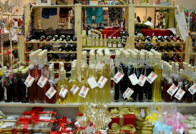 Χριστουγεννιάτικο παζάρι στην Καρδίτσα