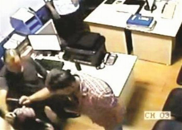 Θύμα αστυνομικής βίας μια γυναίκα στην Τουρκία