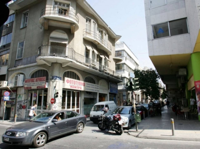 Ληστές τραυμάτισαν τον ιδιοκτήτη εστιατορίου