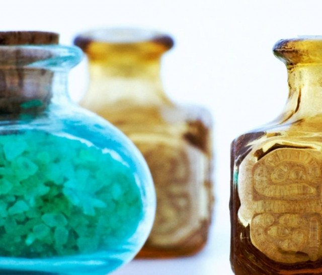 Φτιάξτε (και χαρίστε) τα δικά σας αρωματικά άλατα