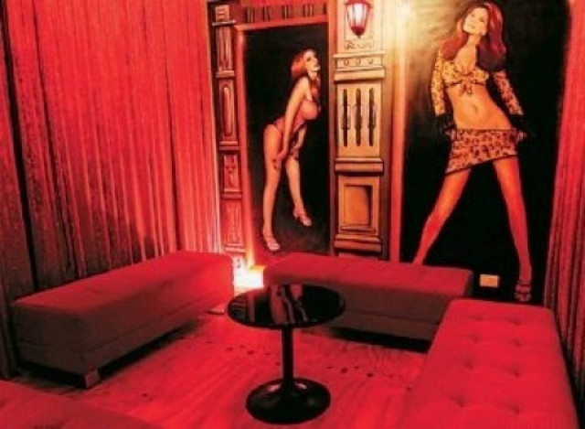 Φωτιά σε οίκο ανοχής