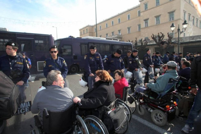 Στον ΥΠΟΙΚ η Συνομοσπονδία Ατόμων με Αναπηρία