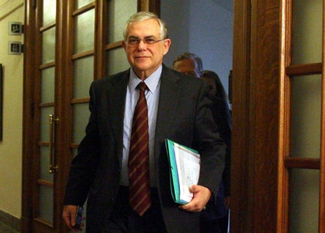 Στον Παπαδήμο Τρόικα και Ράιχενμπαχ