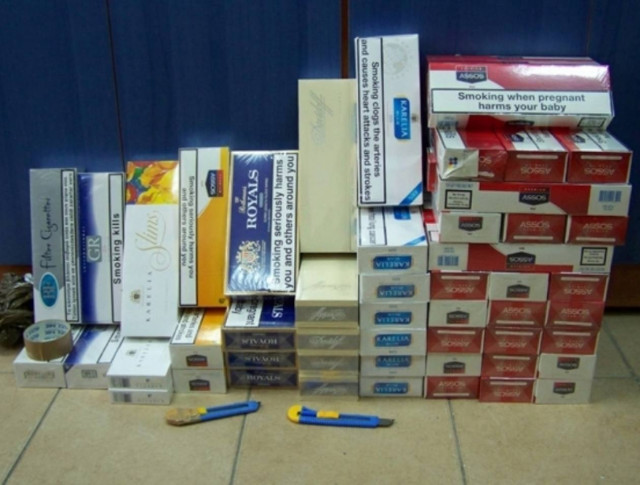 Μετέφερε λαθραία τσιγάρα