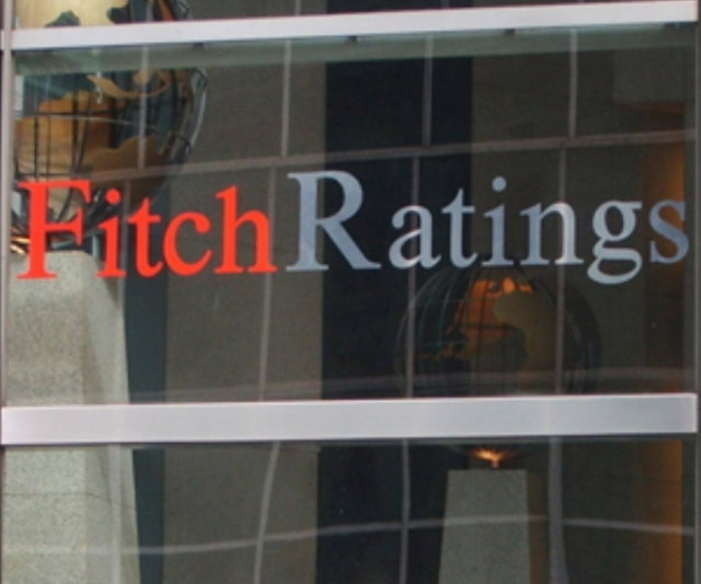 Η Fitch απειλεί με νέα υποβάθμιση την Κύπρο
