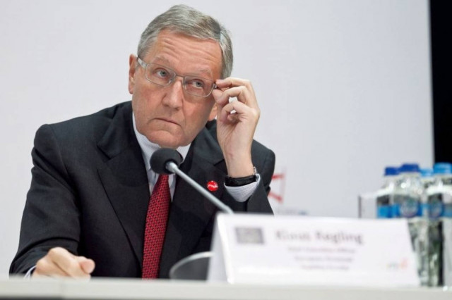 Κ. Ρέγκλινγκ: «Λεφτά υπάρχουν» για την Ελλάδα