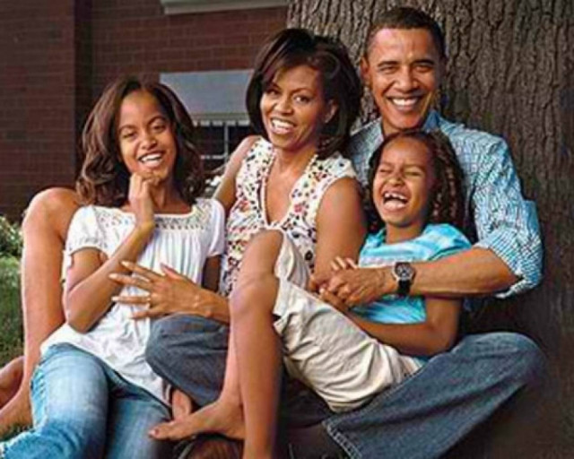 O Οbama αποκάλυψε γιατί δεν αφήνει τις κόρες του να έχουν Facebook!