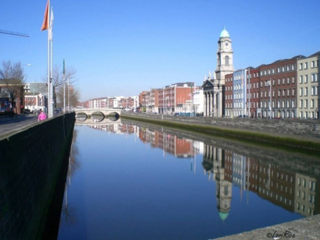 Για να χρεοκοπήσουν... μεταναστεύουν!