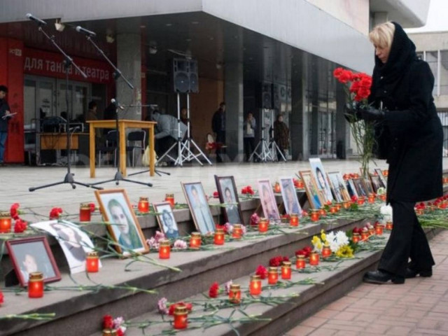 Καταδίκη της Ρωσίας για την επιχείρηση στο θέατρο της Μόσχας