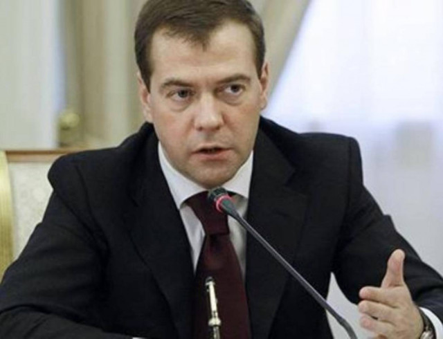 Επίθεση Μενβέντεφ στους «προβοκάτορες»