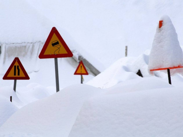 Σφοδρό κύμα κακοκαιρίας «χτυπάει» τη χώρα