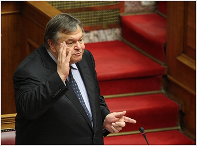 Ναι στα εσωκομματικά και όχι στις εκλογές από Βενιζέλο