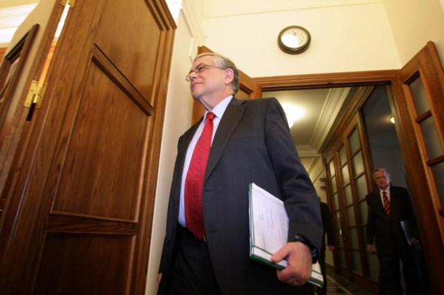 Επιστολή 12 βουλευτών του ΠΑΣΟΚ στον Παπαδήμο