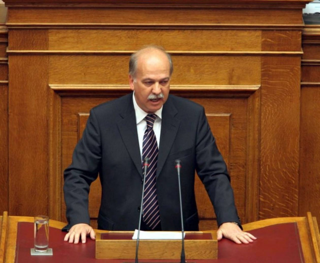 Σφοδρά πυρά Φλωρίδη κατά Γ. Παπανδρέου