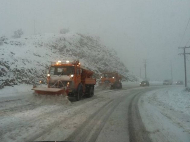 Ανοιχτό το οδικό δίκτυο για Καρπενήσι