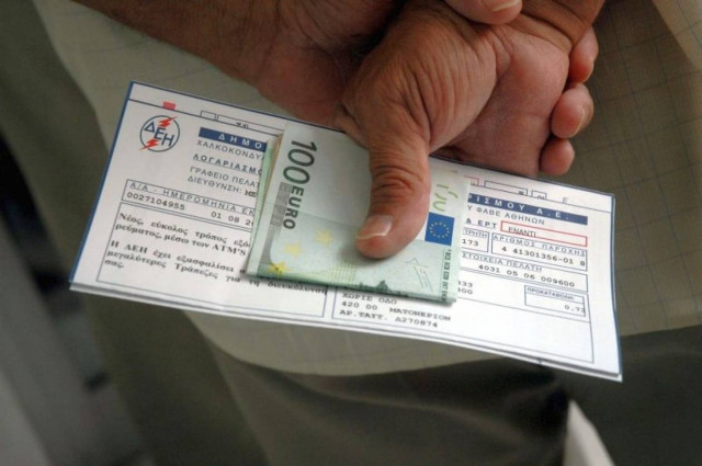 «Το υπουργείο Περιβάλλοντος αποφασίζει για αυξήσεις στη ΔΕΗ»