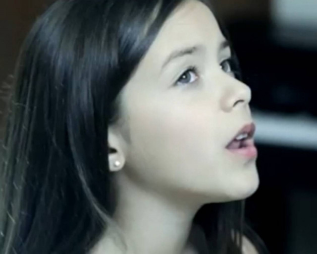 Όταν οι έφηβοι «απογειώνουν» γνωστά τραγούδια!