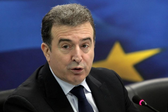 Μ. Χρυσοχοΐδης: Δεν είναι εποχές για «δαχτυλίδια»