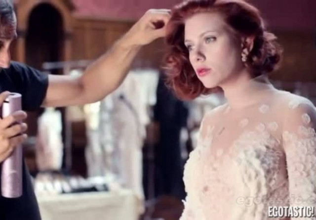 Η Scarlet Johansson φωτογραφήθηκε για το Vanity fair