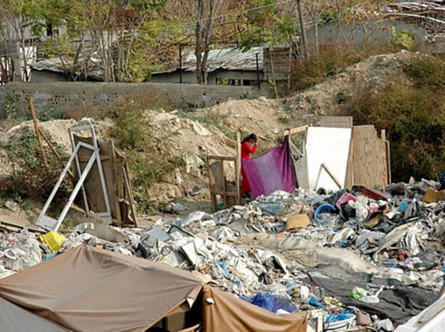 Πήγε να κάψει την οικογένεια του λόγω ζήλιας!