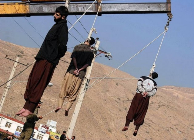 Ιράν: Πέντε κρατούμενοι απαγχονίστηκαν σε φυλακή