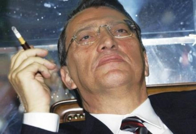 Οι φωτιές Τσιλέρ στα νησιά και το τσιγάρο Γιλμάζ στον Παρθενώνα