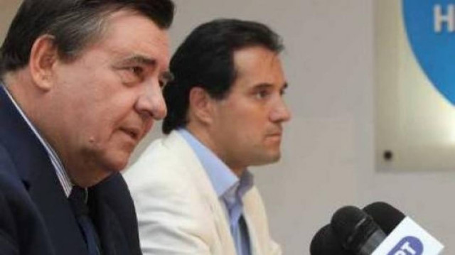 O ΛΑΟΣ βάζει μπουρλότο στην Κυβέρνηση