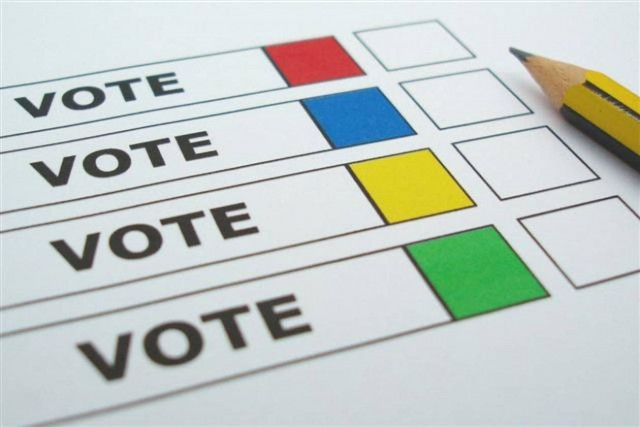 Στήριξη στη ΝΔ και φθορά Παπαδήμου καταγράφει νέα έρευνα