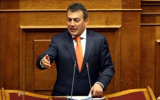 Βρούτσης: Κατώτερος των περιστάσεων ο Βενιζέλος