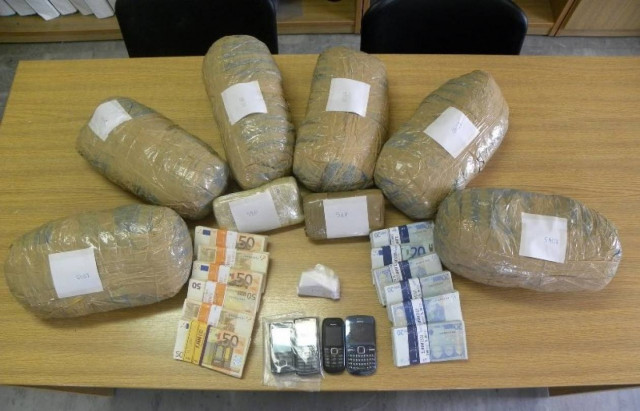 Αλβανός θα γέμιζε με ναρκωτικά το Βόλο