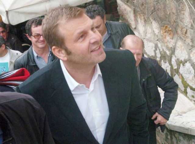 Γκλέτσος μαινόμενος κατά πάντων