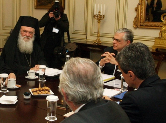 Παπαδήμος και Εκκλησία βάζουν στόχο τις 150.000 θέσεις εργασίας