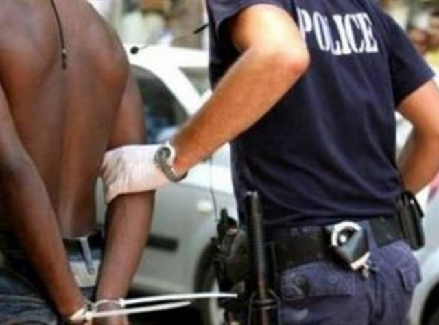 Το ταξίδι για τρεις αλλοδαπούς σταμάτησε πρόωρα