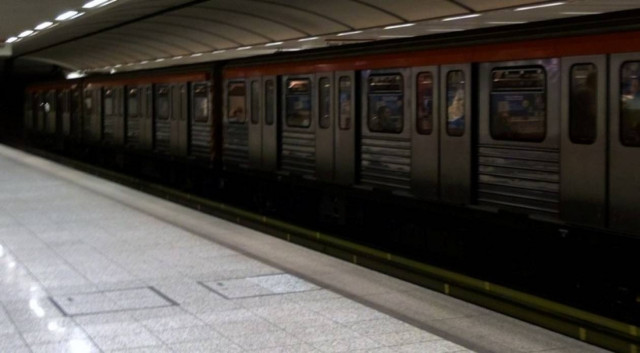 Δείτε πως θα κινηθούν τα ΜΜΜ την παραμονή Πρωτοχρονιάς