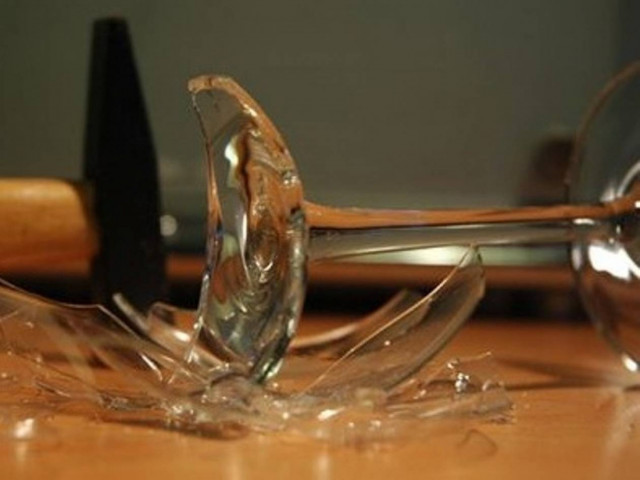 Πάτρα: Παραλίγο μακελειό σε μπαρ!