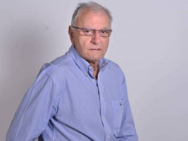 Όρθιοι και χωρίς φόβο στο 2012