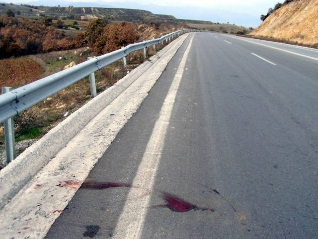 Εκατοντάδες τροχαία με 19 νεκρούς το Δεκέμβριο